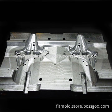 Mold Core and Mold Cavity Machining for Automotive Chassis